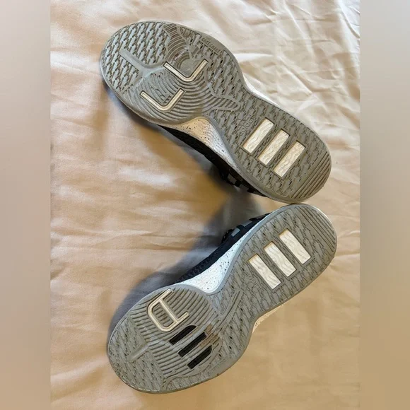 adidas Black and Gray Men's Athletic Shoes - Picture 5 of 6